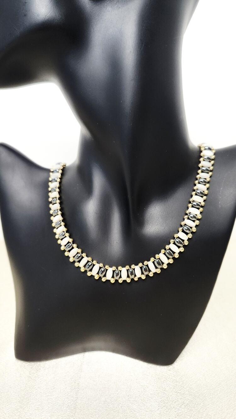 Vtg Hematite Mother of Pearl MOP Gold Tone Bead Choker Necklace 16" Boho Chic